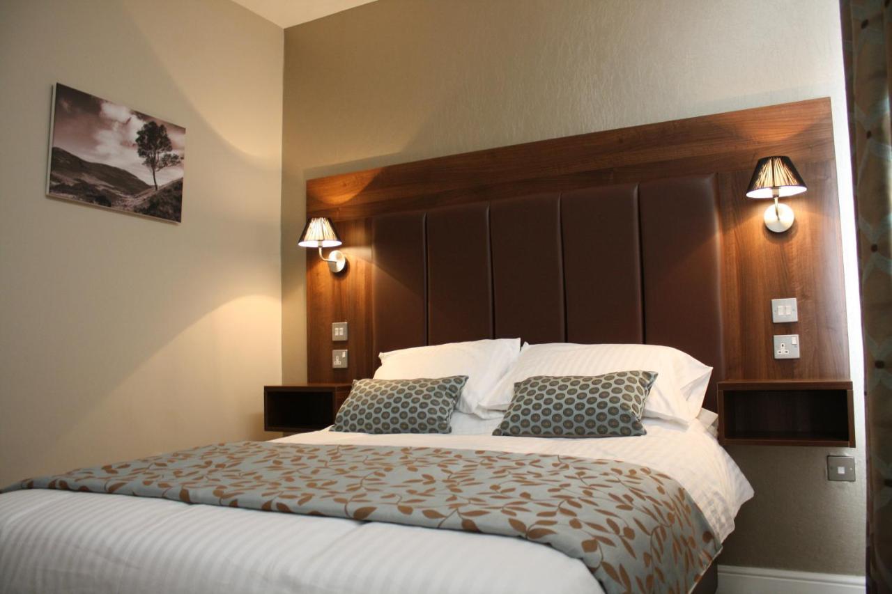 Hotel Twin Oaks Chesterfield